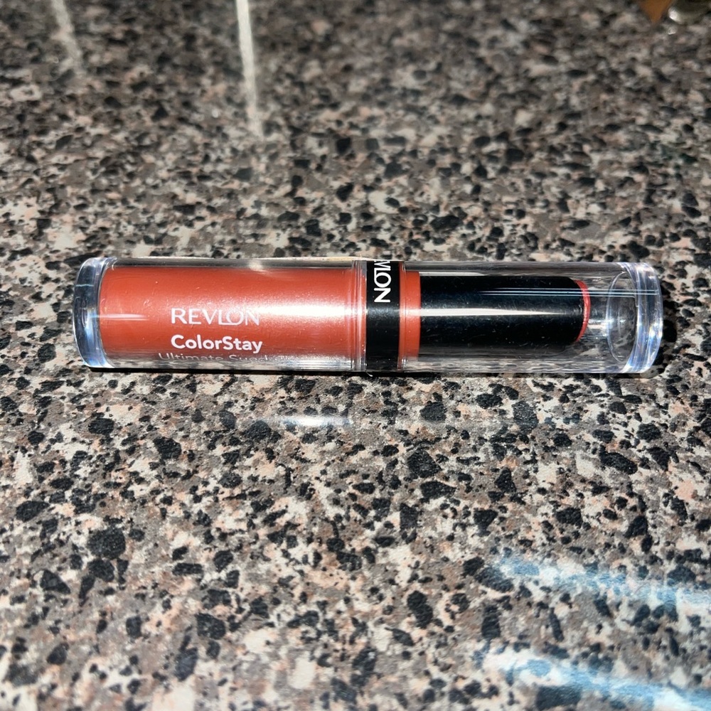 Revlon Colorstay Ultimate Suede Lipstick - 065 Catwalk